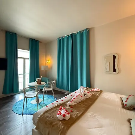 Hotel De Paris 3*