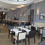 De Paris Szálloda 3*