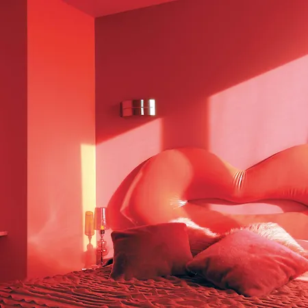 De Paris Otel 3*