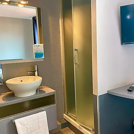 De Paris Hotel