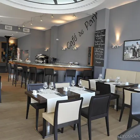 De Paris Otel 3*